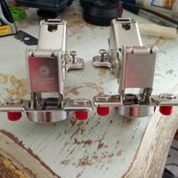 N.2 CERNIERE A 180 GRADI FERRARI