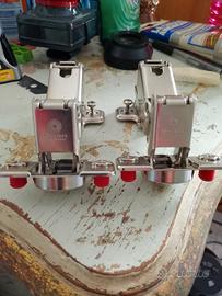 N.2 CERNIERE A 180 GRADI FERRARI