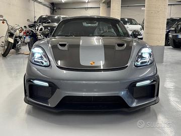 PORSCHE 718 Spyder RS ufficiale italiana