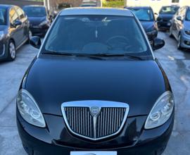Lancia Ypsilon 1.4 Platinum Ecochic GPL