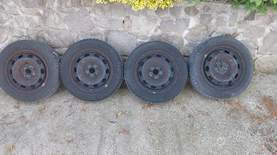 Cerchi con gomme termiche volkswagen seat audi 