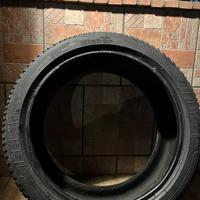 225/40/18 Kleber 2 pneuamtici