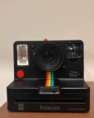 Polaroid one step +
