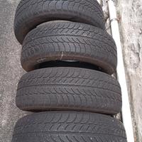 4 gomme invernali buoni 185/60 R15 M+S