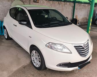 Lancia ypsilon 1200 69 cv GPL Ecochic 