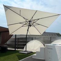 Ombrellone decentrato reclinabile e girevole