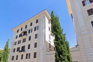 3 LOCALI A ROMA