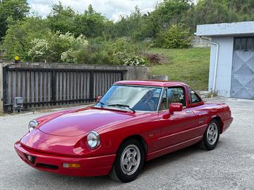 Alfa Romeo Spider Duetto 1.6