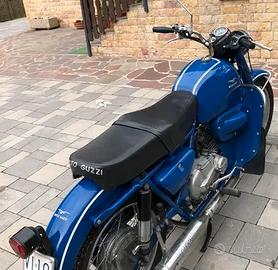 Moto Guzzi Nuovo Falcone