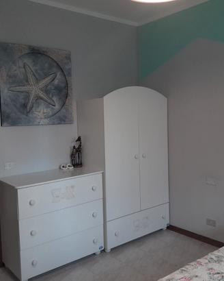 armadio e comodino o cassettiera 