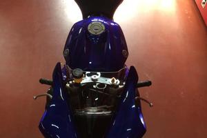 Yamaha r1