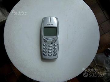 Nokia 3310 da collezione completo di tutto
