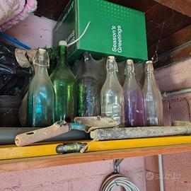 bottiglioni e bottiglie