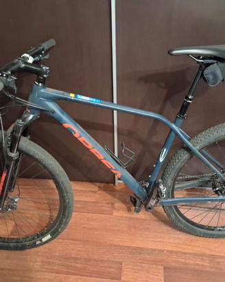 Mountainbike muscolare