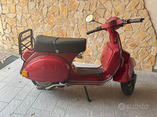 Vespa Piaggio PX 200E revisionata