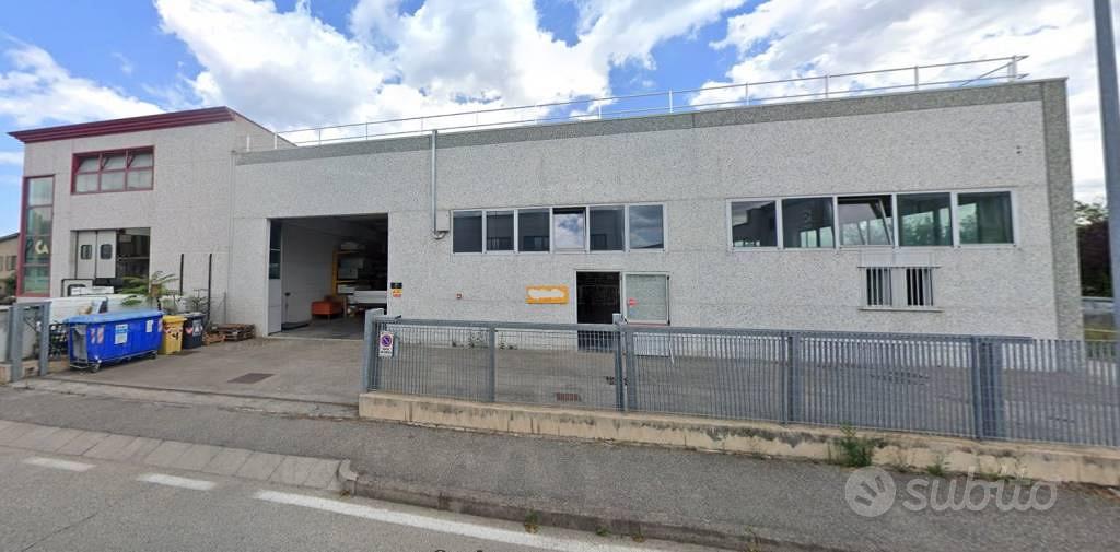 Immobile di 700 m² a Rimini
