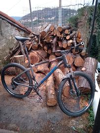  vende Rockrider st 900 custom per non utilizzo   