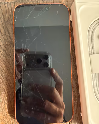 Iphone 17 pro max arancio con vetro rotto. 512gb