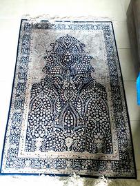 Tappeto orientale originale annodato a mano