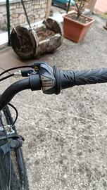 BICICLETTA IN ALLUMINIO 24 POLLICI USATA