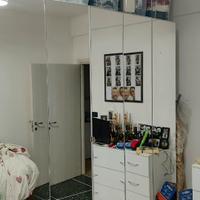 Armadio a specchio 8 ante