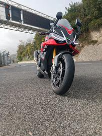 Aprilia RSV4 1100 factory - 2023