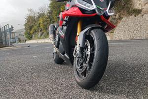 Aprilia RSV4 1100 factory - 2023