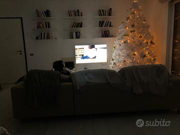 Albero di natale bianco alto 240 cm  con luci