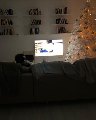 Albero di natale bianco alto 240 cm  con luci