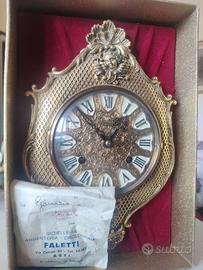 Orologio in bronzo dorato