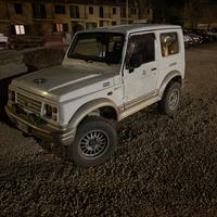 Suzuki samurai