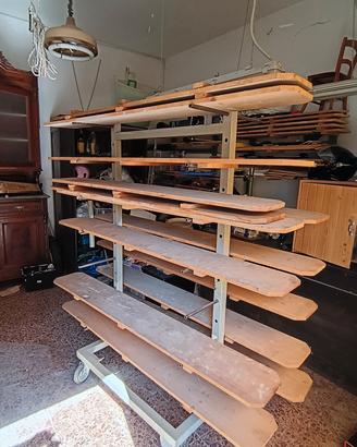 scaffale per ceramisti con ruote