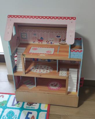 casa delle bambole in legno per bambini