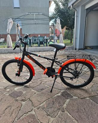 bicicletta da bambina / bambino