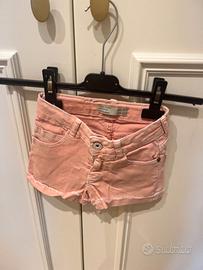 Pantaloncini in jeans da bambina.  Zara Kids