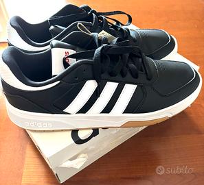 SCARPE ADIDAS MIS. 43 1/3 Stock Nuove