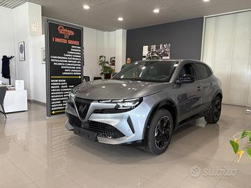 Alfa Romeo Junior 1.2 ibrida Q4 145cv edct6