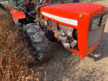 Tratrore Antonio Carraro Supertigre 635
