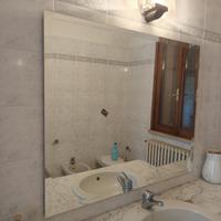 Specchi grandi da bagno