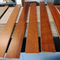 PARQUET  PAVIMENTI IN  LEGNO LAMINATI