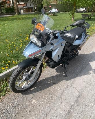 BMW 800 c.c.