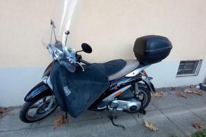 scooter piaggio liberty 125