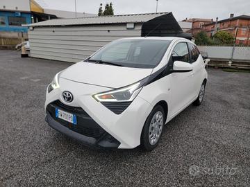 Toyota Aygo 1.0 VVT-i x-play MMT SOLO 48 MILA KM !