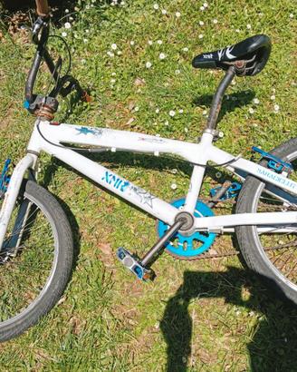Bici bmx freestyle