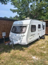 Touring Caravan Inglese - Lunar Quasar 525