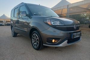 FIAT DOBLO' TREKKING 1.6 MJT IVA COMPRESA
