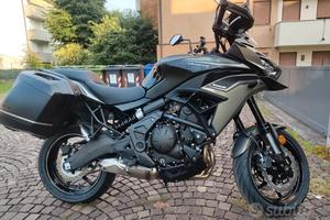 Kawasaki Versys 650 valigie originali