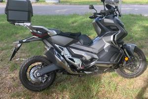 Honda X-ADV 750 cc