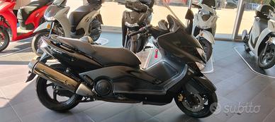Yamaha T Max