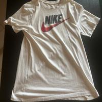 NIKE t-shirt